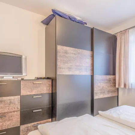 Blick Auf Den Rettenstein 1 Апартаменты *